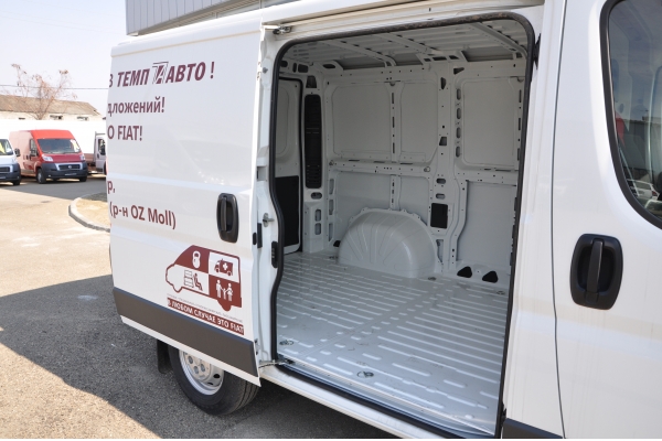 Цельнометаллический фургон Fiat Ducato